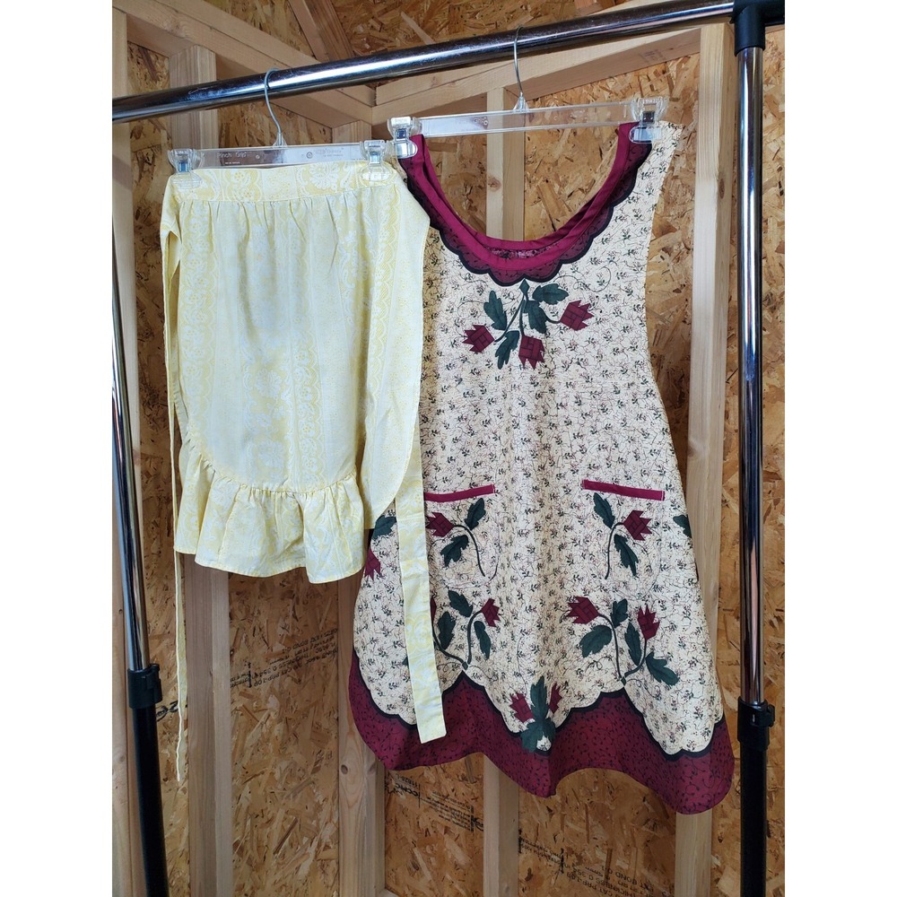 2 vtg 1950s 1960s lot Kitchen 1 Half APRONS 1 Smock Handmade Pockets Tie Back